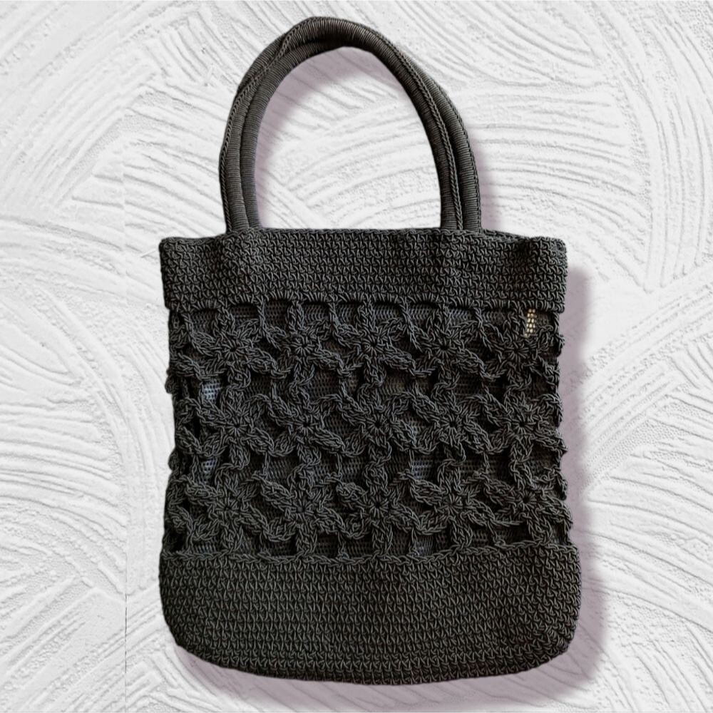Medium Vintage Black Woven Macramé Y2K Purse
